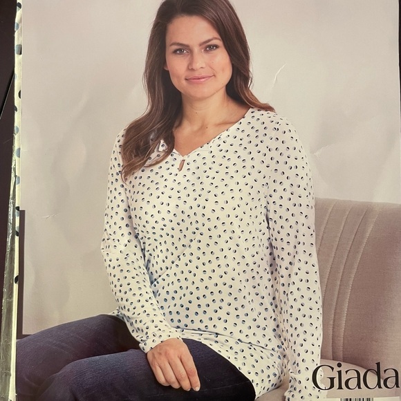 Tops - DAMEN- Blusen- Shirt size XXL and 3XL